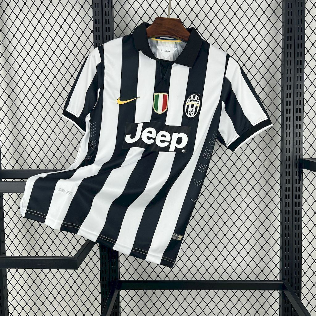Juventus 14/15 Home Shirt Football Jersey | Retrokick