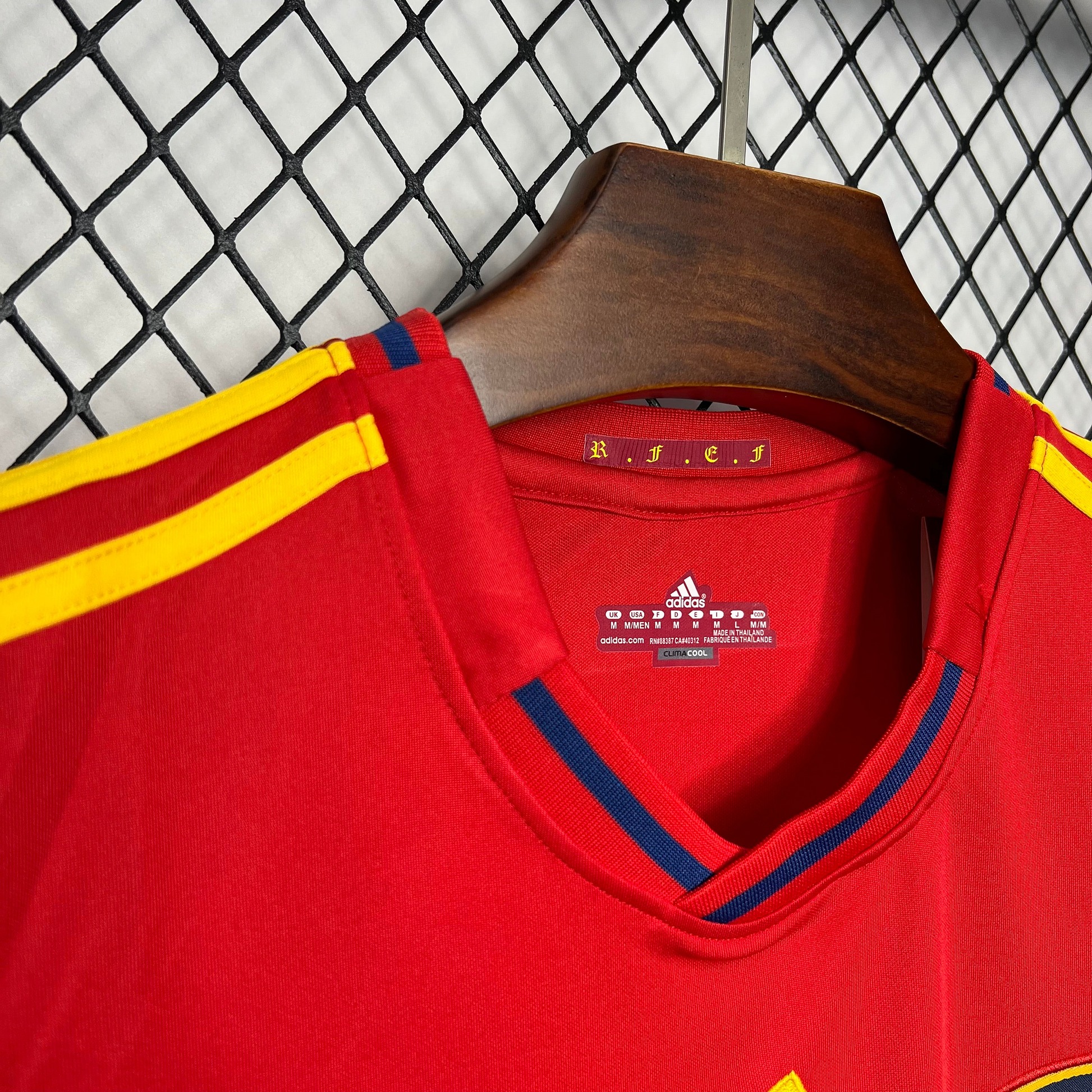 Spain 2010 Home Shirt Football Jersey | Retrokick